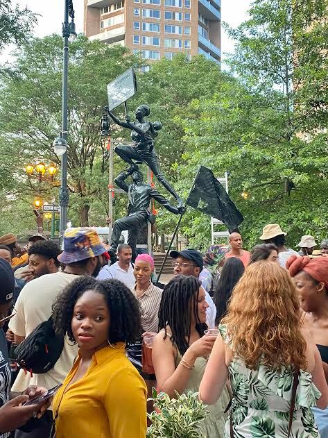 Africa Center, celebra con estudiantes y egresados del Hunter- el llamado "Juneteenth", que el pasado 18 de este mes conmemoró un año más de la abolición de la esclavitud en Estados Unidos.