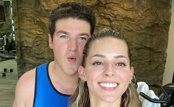 Samuel García y Mariana Rodríguez