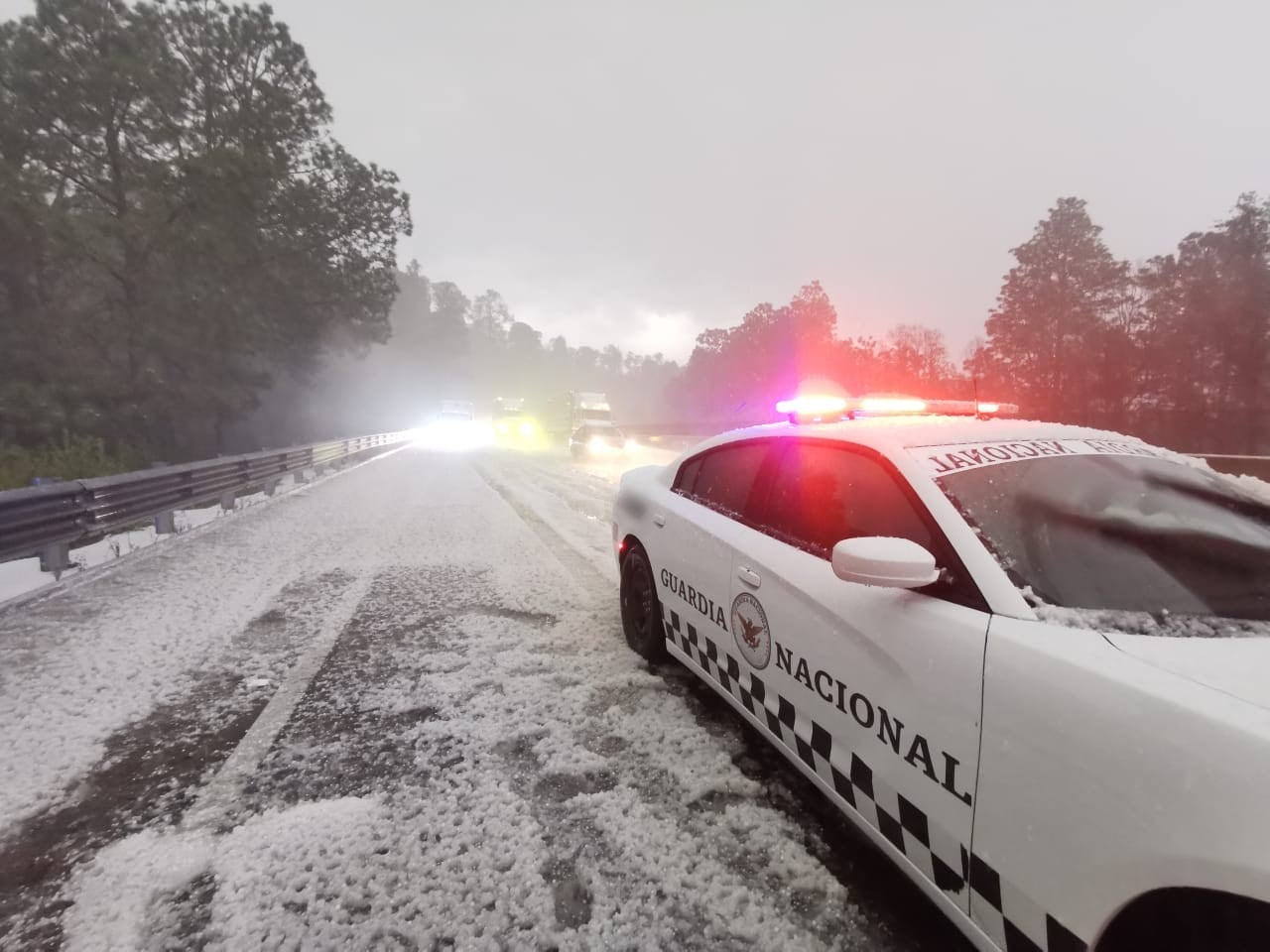 Granizada en la autopista México - Puebla