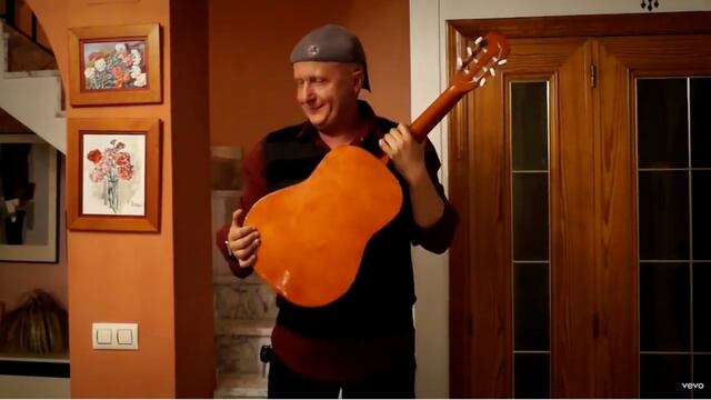 Hackean los canales de YouTube de Eminem, Justin Bieber, Travis Scott, entre otros