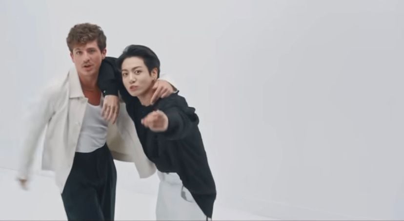Jungkook y Charlie Puth