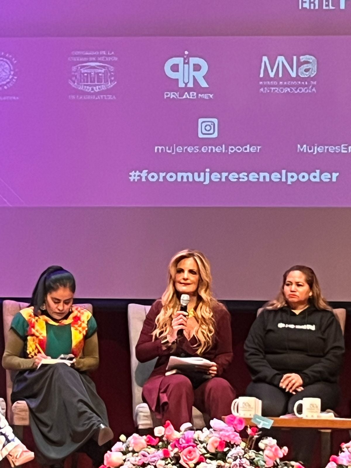 Foro de Mujeres en el Poder