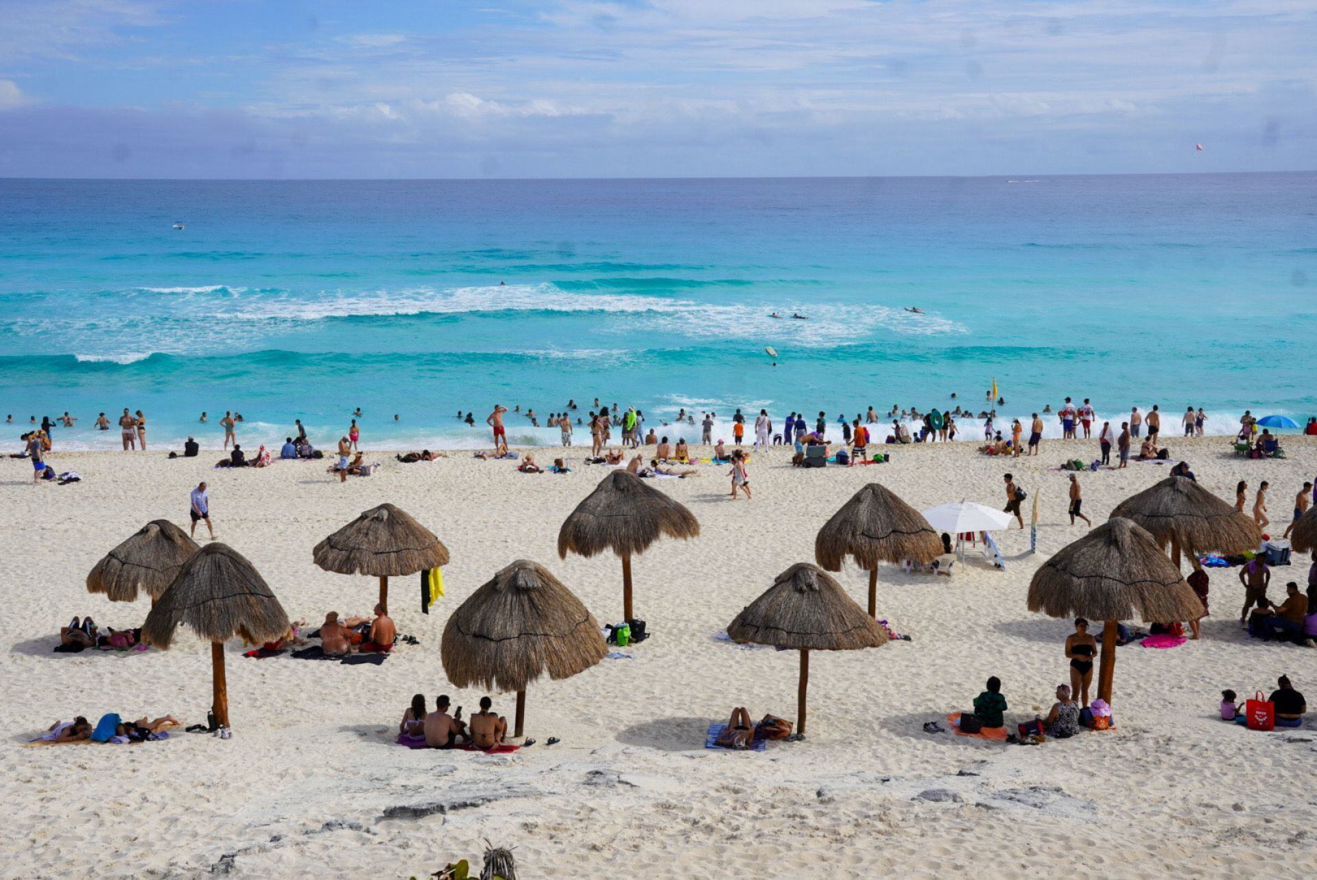 Taxistas de Cancún fueron exhibidos por Luisito Comunica