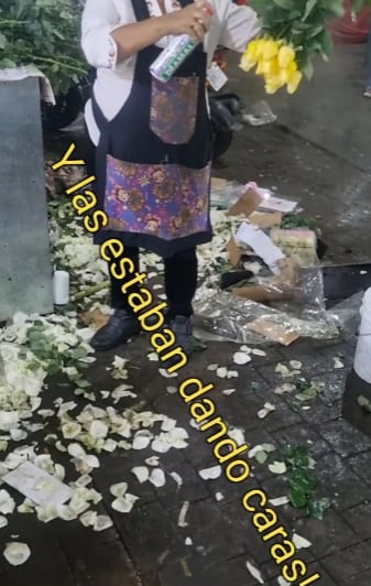 Cachan en TikTok vendiendo flores amarillas piratas