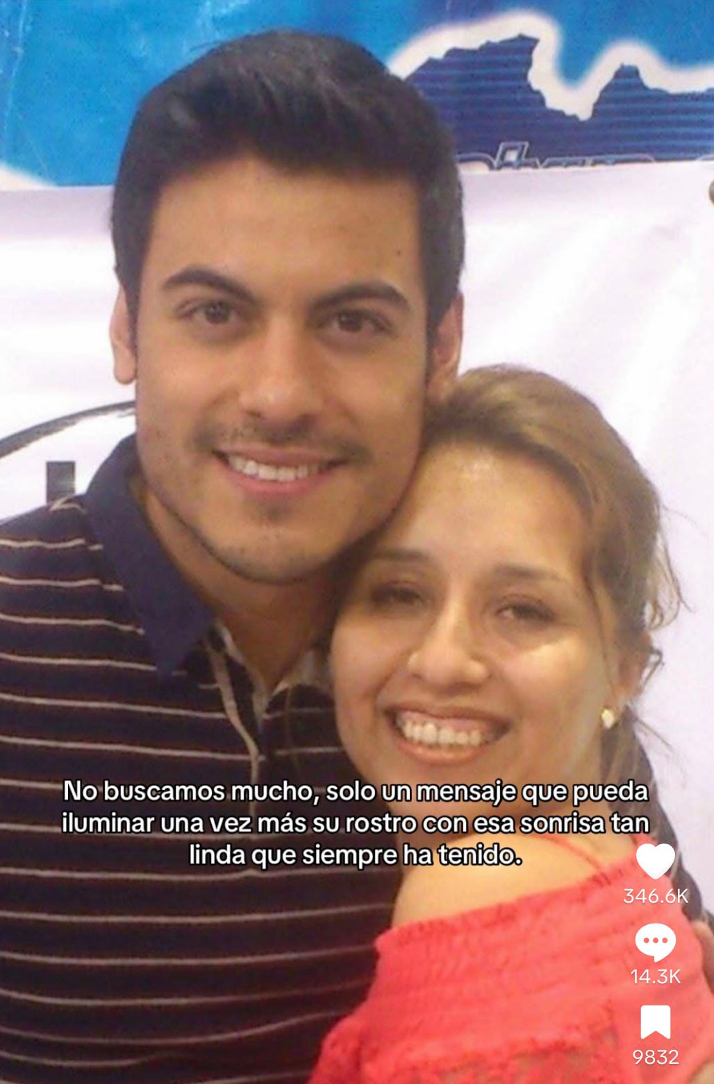 Carlos Rivera con Lili, fan que padece cáncer de mama