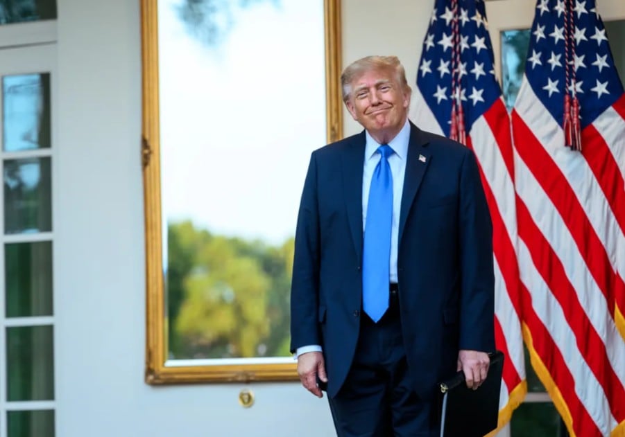 Trump promete 5 mil dólares a cada adulto si los republicanos ganan el Congreso