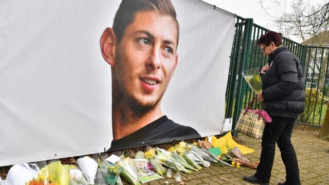 Homenaje a Emiliano Sala en Nantes.