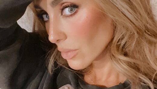 Anahí habla tras contagio por Covid-19 de su esposo Manuel Velasco
