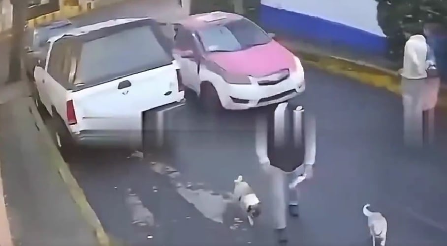 Mujer se lanza de un taxi en movimiento ante un presunto asalto en Magdalena Contreras
