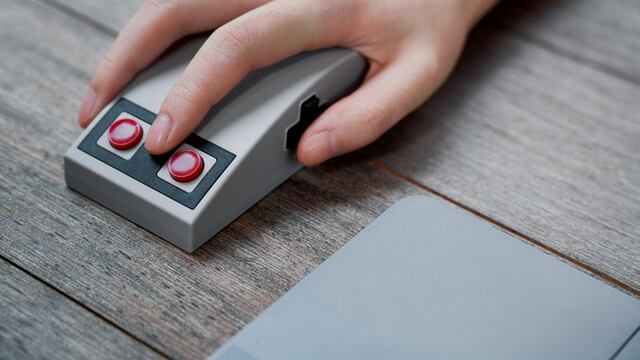 Empresa crea un ratón inalámbrico que explota la nostalgia de la consola NES