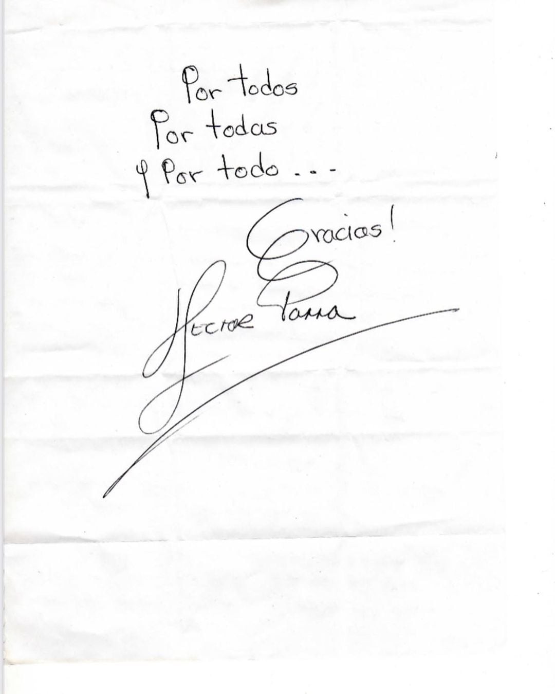 Firma de Héctor Parra analizada por Maryfer Centeno.
