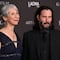Aplauden a Keanu Reeves por tener una novia de “edad apropiada”