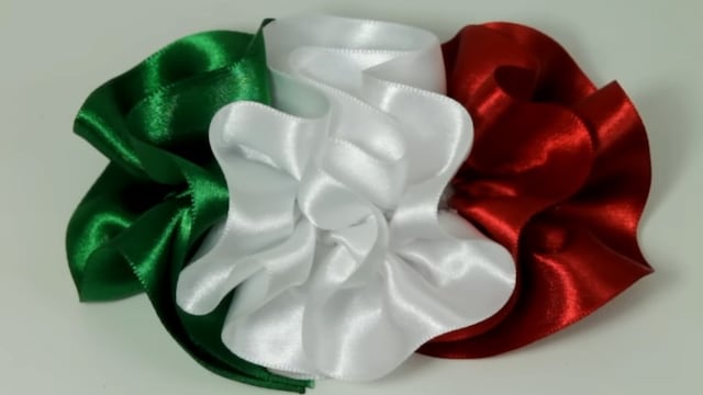 Cómo hacer un moño tricolor para el 15 de septiembre