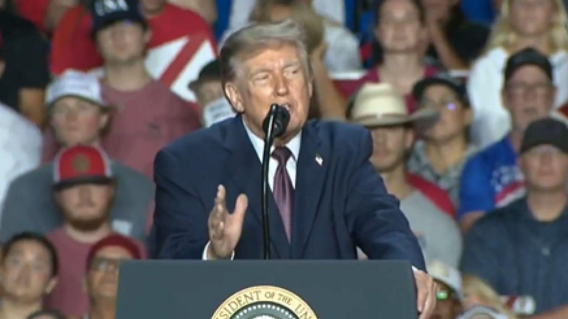 Trump busca ampliar la pena de muerte en Estados Unidos para traficantes y asesinos