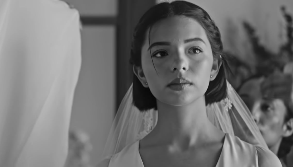 Ángela Aguilar en "Ahí donde me ven", canción