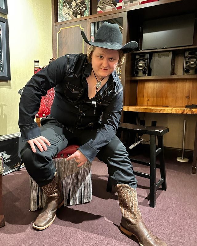 Lewis Capaldi, cantante