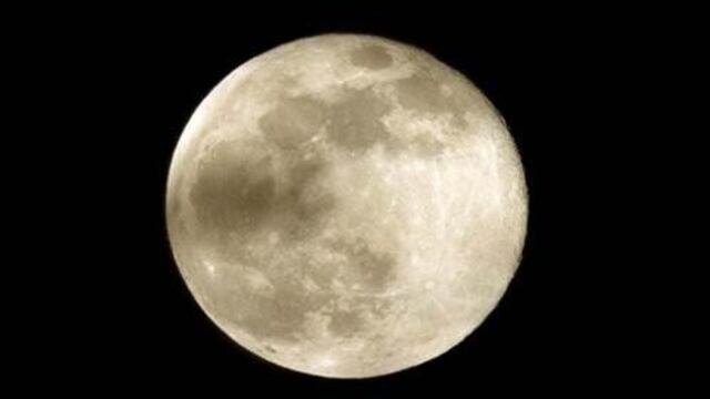 Con la ayuda del clima se podrá contemplar esta noche una Luna brillante y mayúscula.