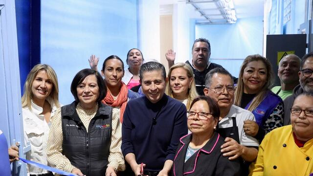 Giovani Gutiérrez entrega obras en Coyoacán