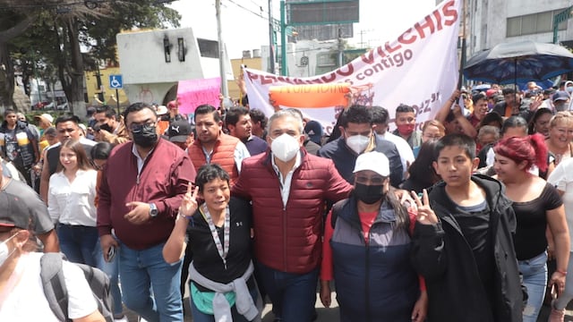 Fernando Vilchis marcha junto a miles de ciudadanos en Toluca para defender el territorio de Ecatepec