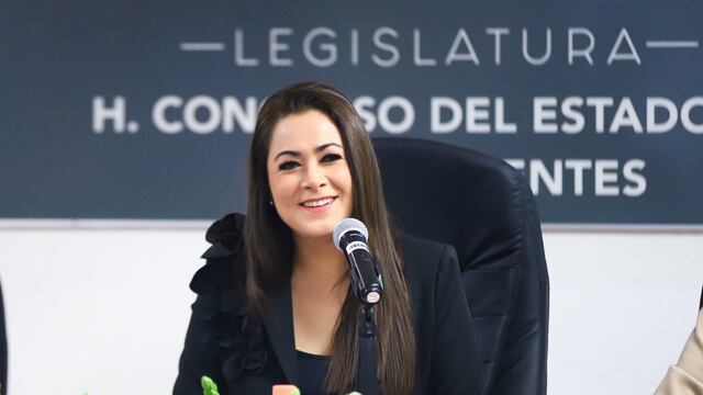 Tere Jiménez presenta el Paquete Económico 2025