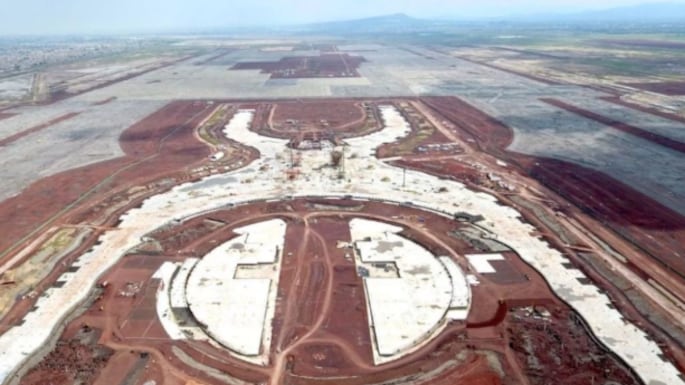 ¿Texcoco o Santa Lucía? Lo que diga mi dedito