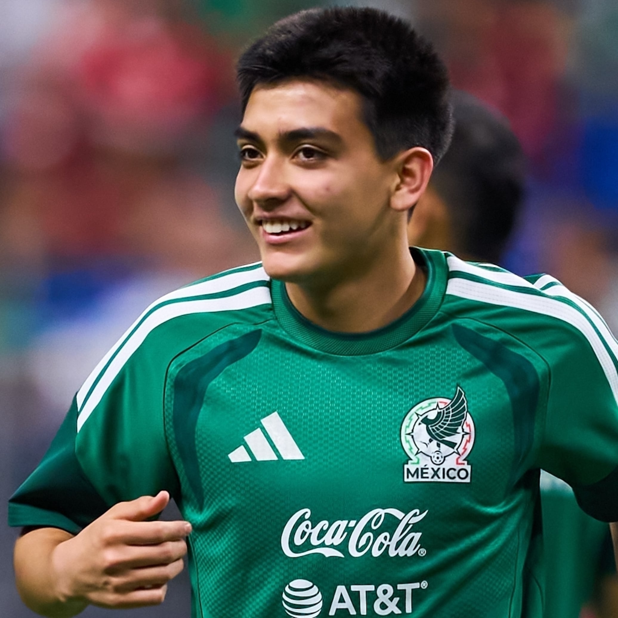 Los mejores memes que dejó la edad de Gilberto Mora en el Mundial 2026