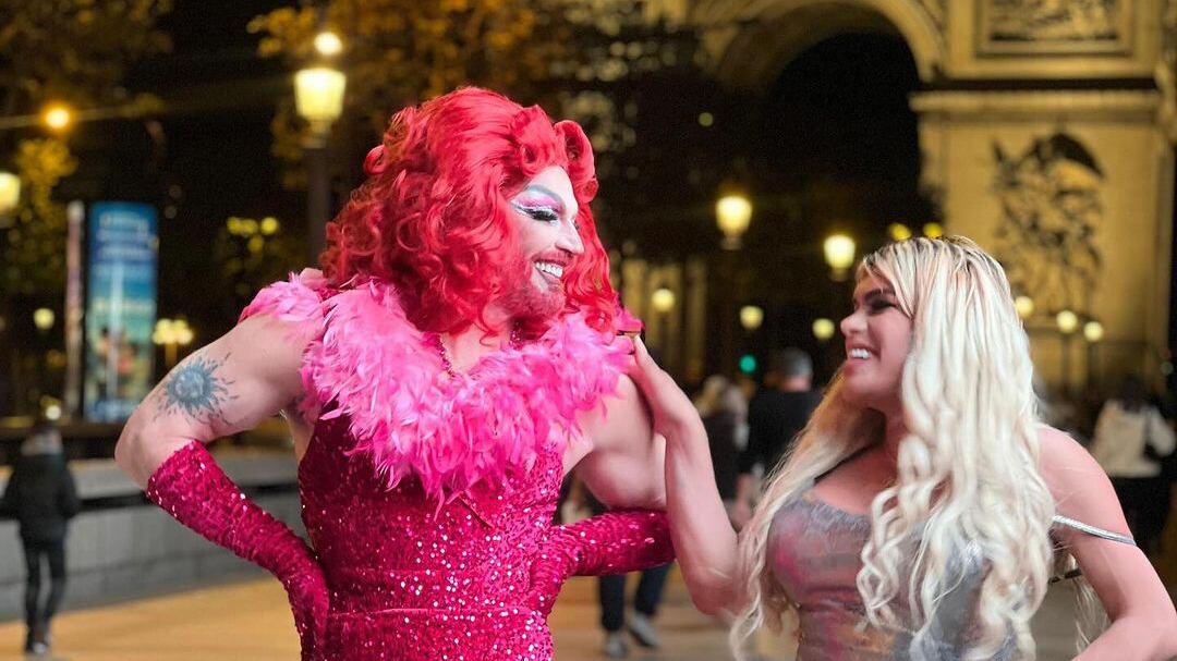 FOTO: Julián Gil como drag queen no se resistió a intentarlo junto a Wendy Guevara