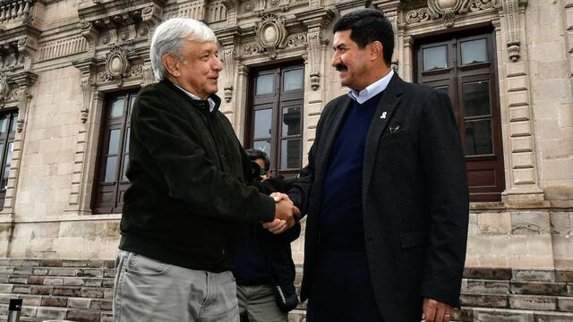 AMLO y Javier Corral