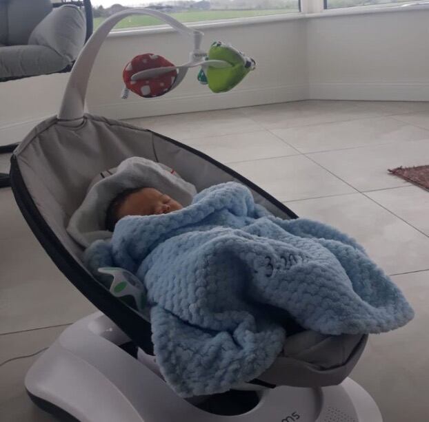 El tierno bebé.