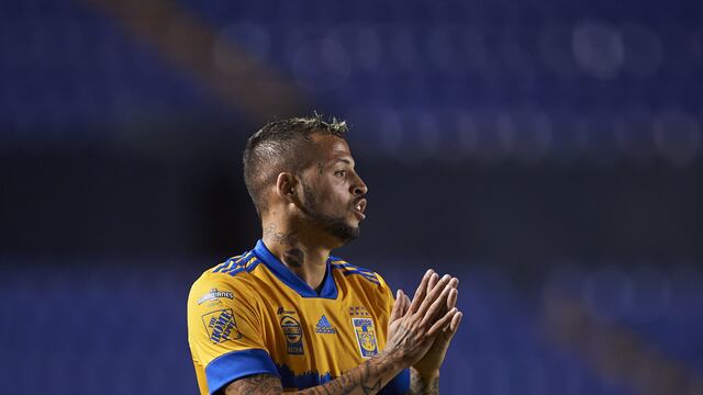 Nicolás 'Diente' López