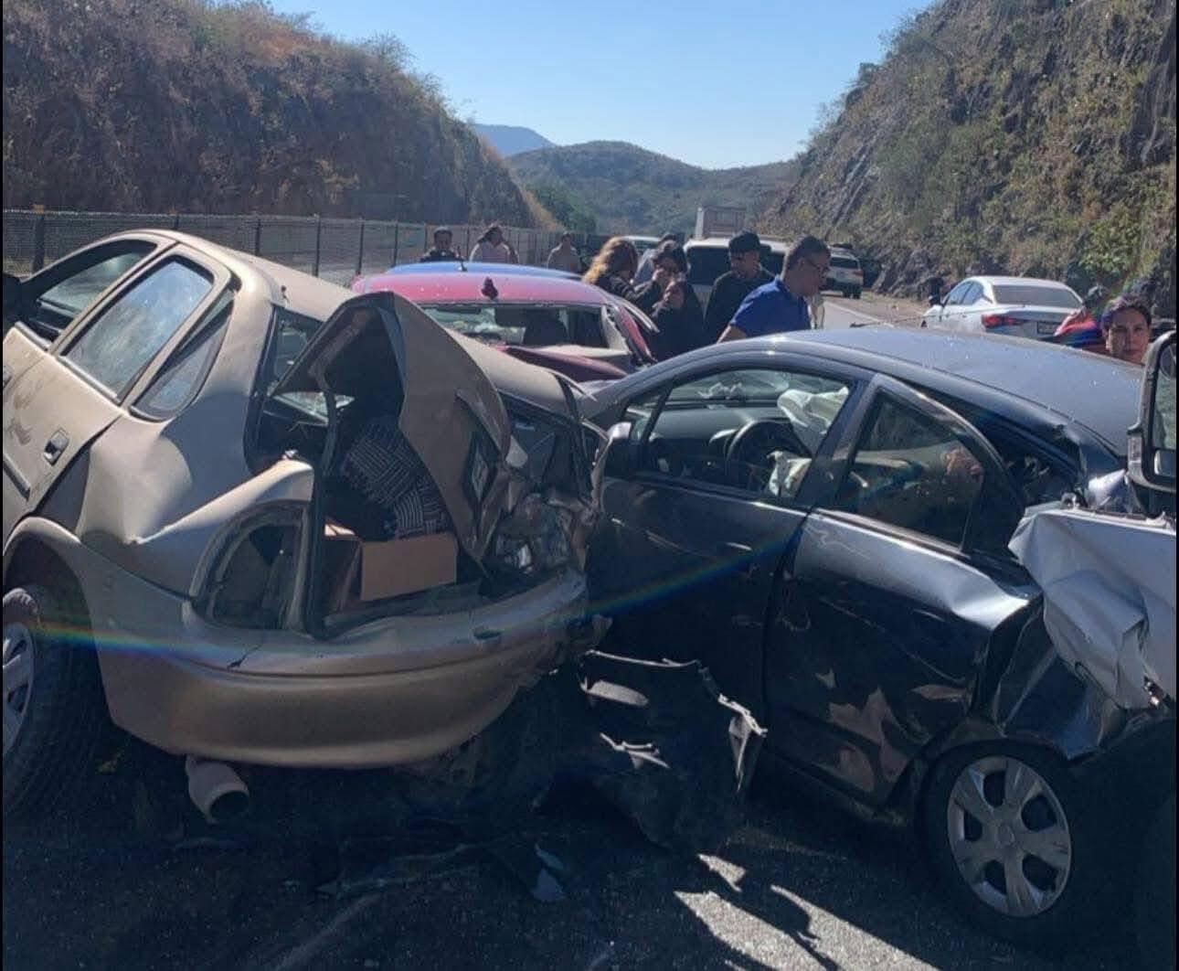 Accidente Autopista del Sol hoy 26 de diciembre
