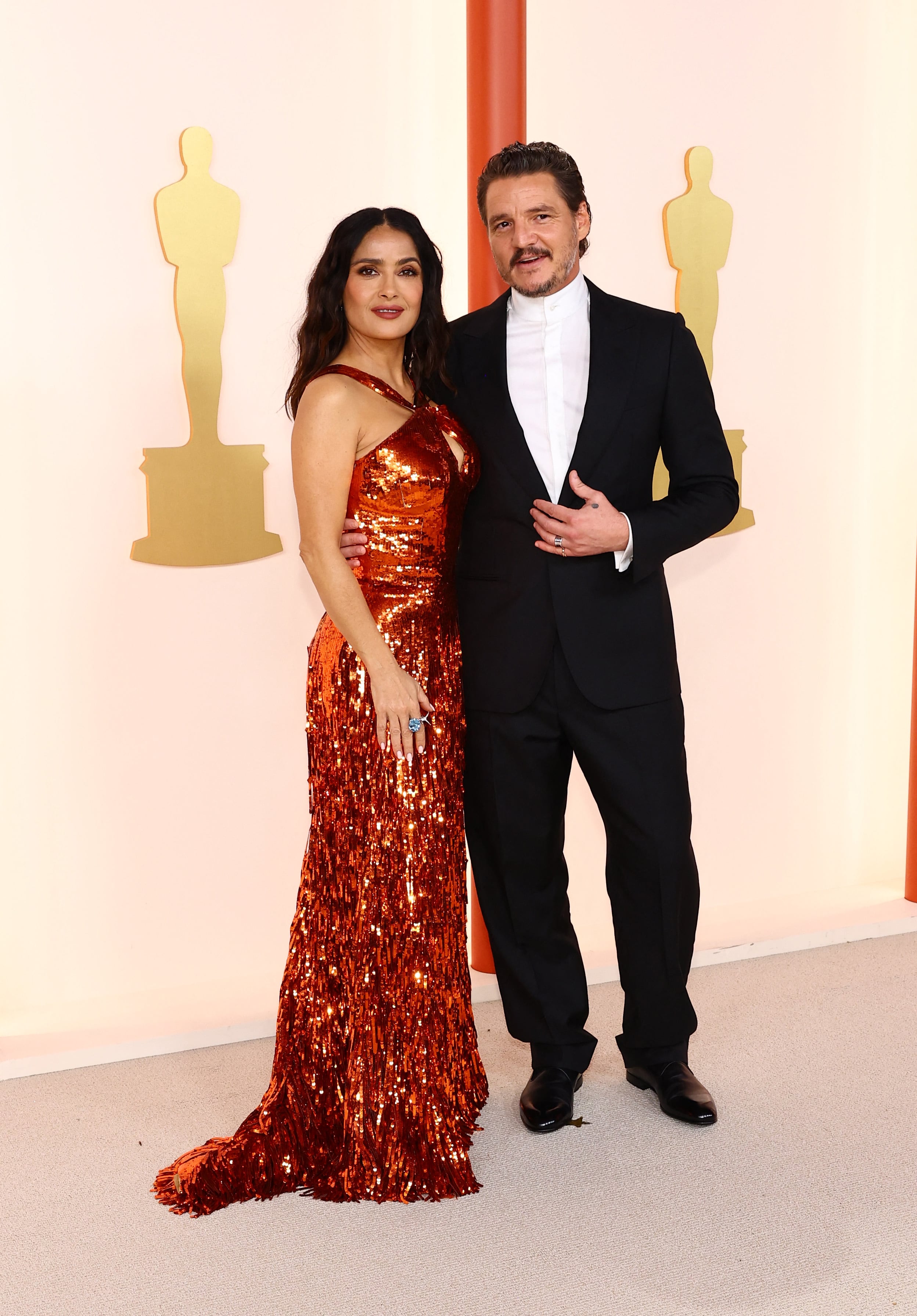 Pedro Pascal y Salma Hayek en los Premios Oscar 2023