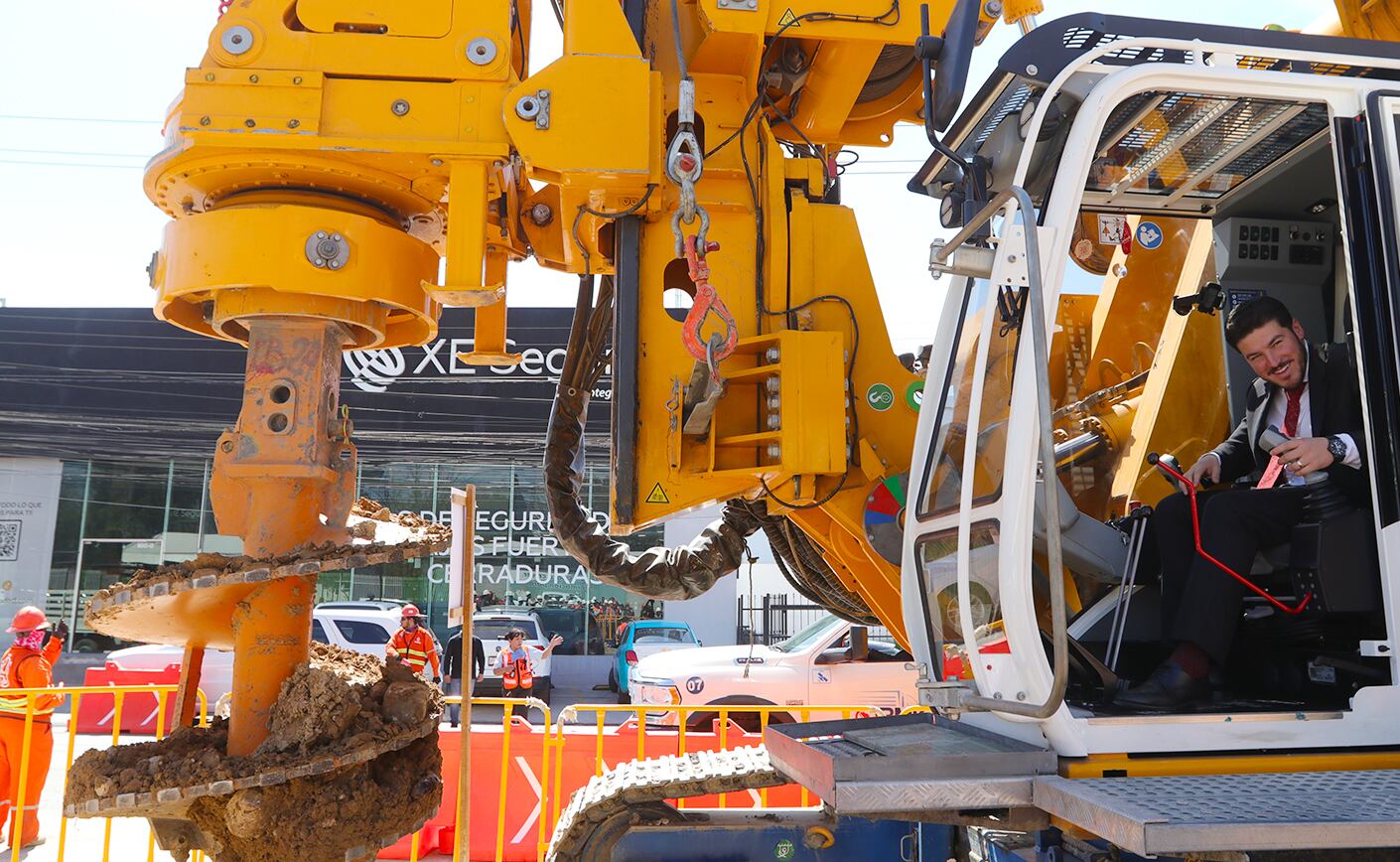 Samuel García arranca fase 2 de trabajos de la Línea 4 del Metro