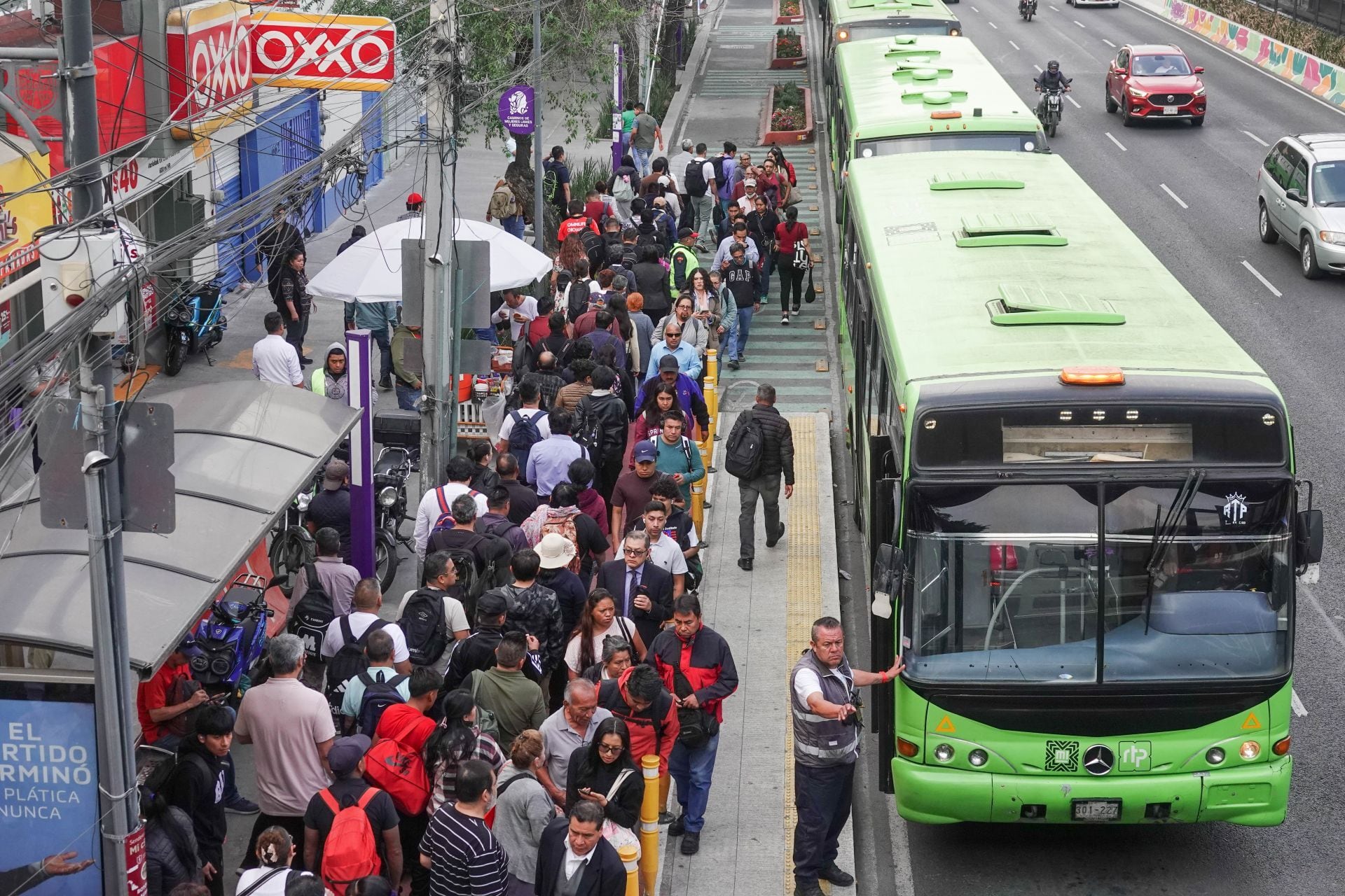 Servicio especial en Línea 2 del Metro CDMX