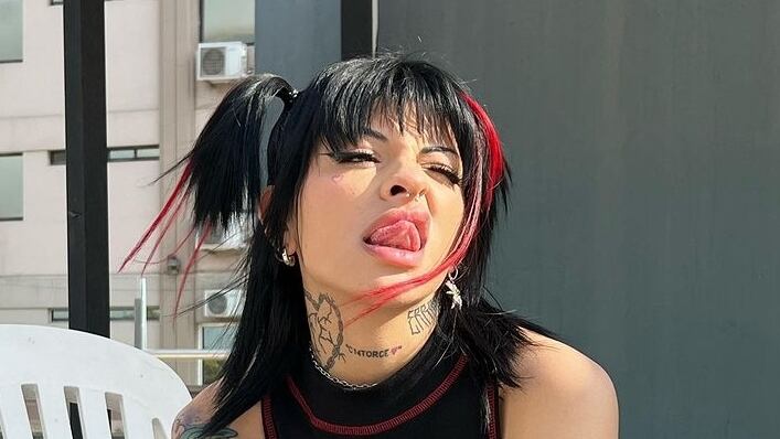 Cazzu, cantante argentina.