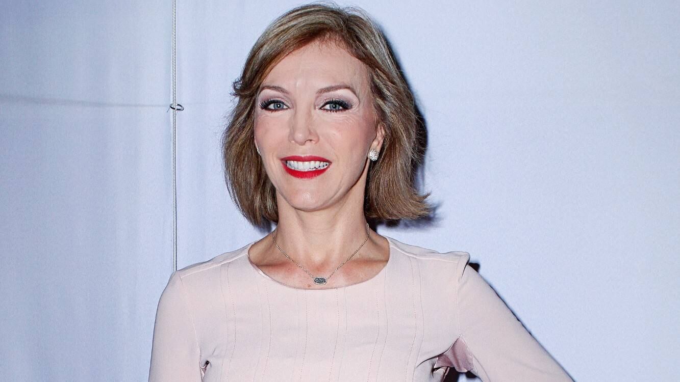 Laura Flores
