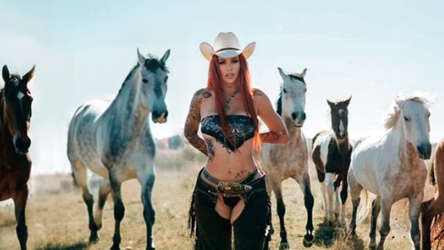 Animales que rescató Elena Larrea lloran su muerte