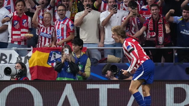 Atlético de Madrid vence 2-0 al Manchester United en la Champions League.