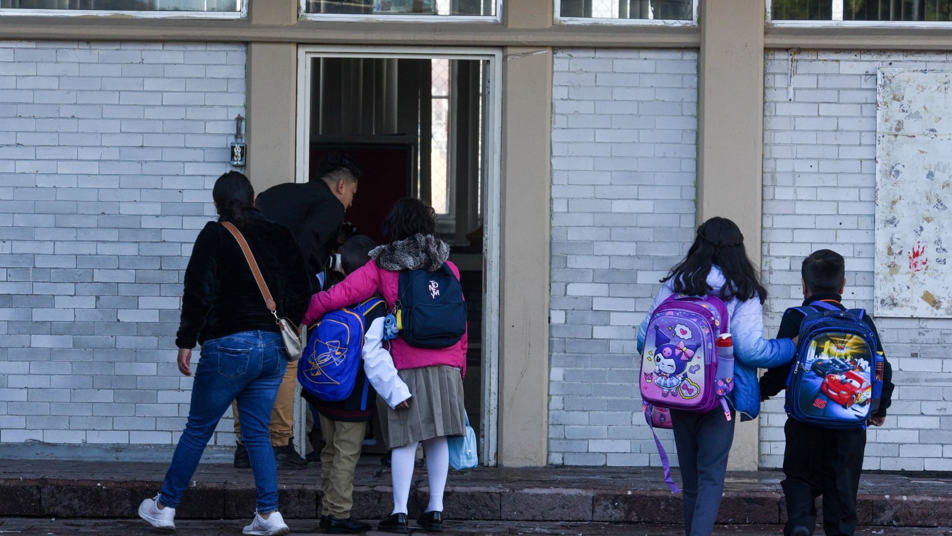 Las escuelas no son guardería