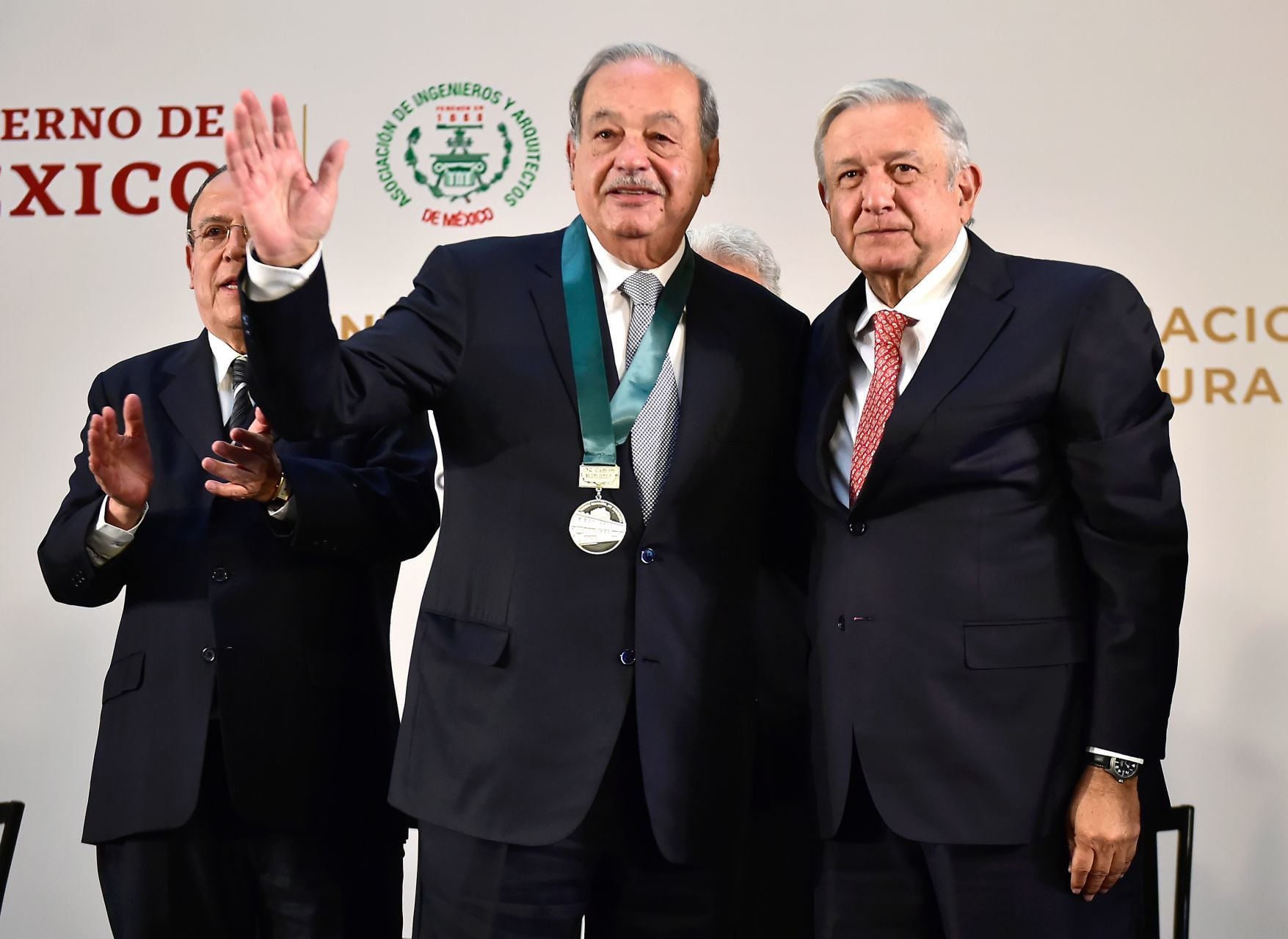 Carlos Slim y AMLO