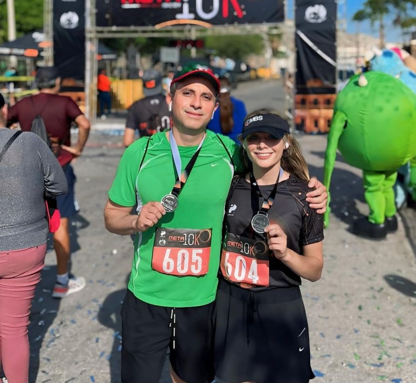 José Refugio Sandoval promete plantar árboles por cada voto que reciba