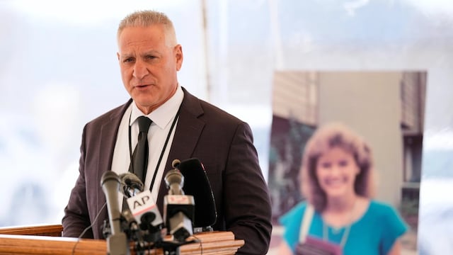 Renuncia jefe de prisiones de Tennessee tras fallida ejecución de Christa Pike