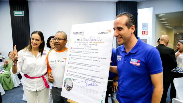 Mario Riestra se compromete con asociaciones civiles