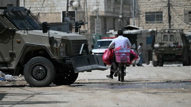 Estados Unidos pide a Israel retirar todas sus tropas de Gaza al lograr tregua