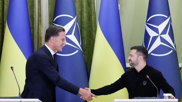 Mark Rutte, realiza su primer visita a Ucrania como secretario general de la OTAN