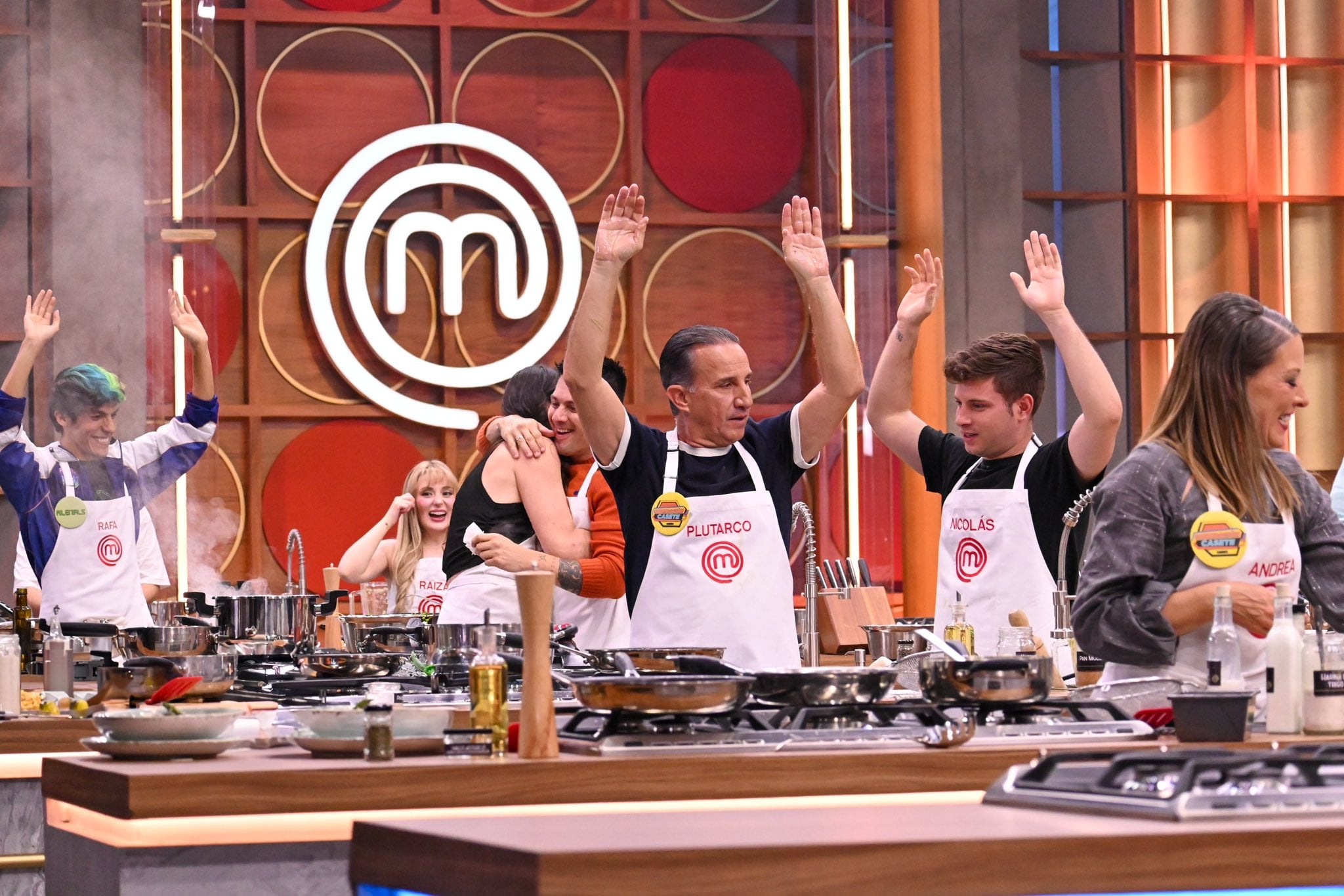 Plutarco Haza y su hijo, Nicolás Haza, en MasterChef Celebrity 2025