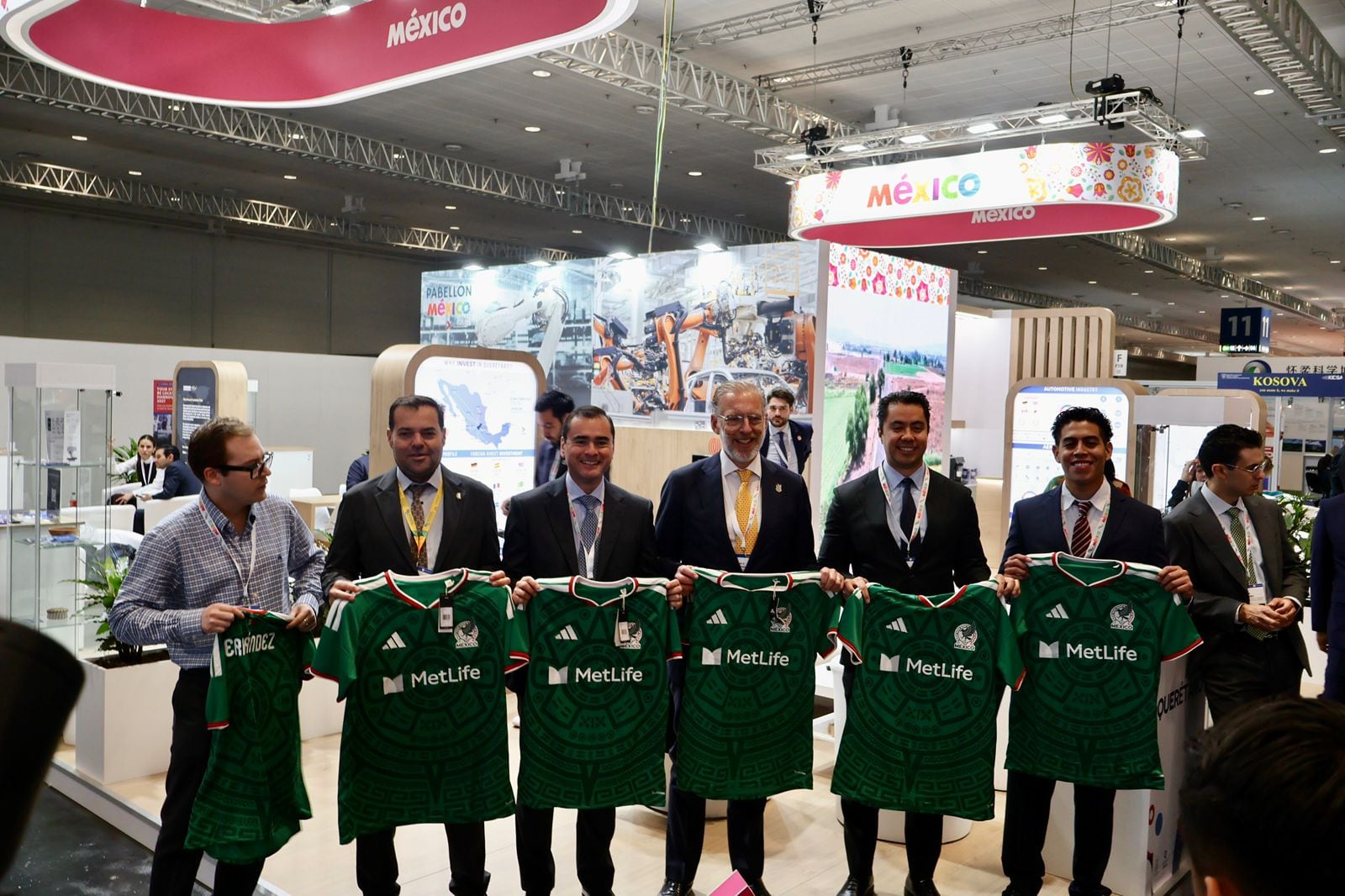 Aguascalientes impulsa sectores automotriz, aeroespacial y tecnológico