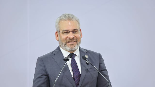 Alfredo Ramírez Bedolla destaca inversión histórica y crecimiento del empleo en Michoacán.