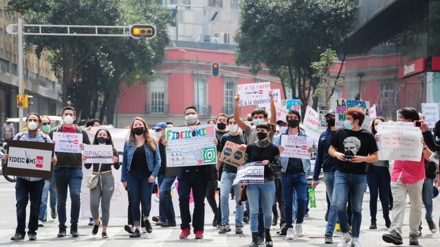 Fideicomisos. Protestas.
