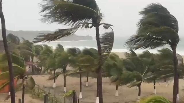 Entrada de huracán Agatha en Oaxaca